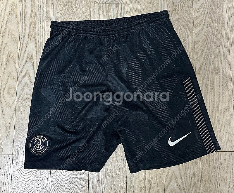 PSG 파리 생제르망 트레이닝 쇼츠 S 사이즈--0