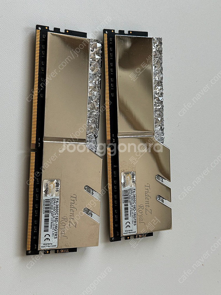 지스킬 ddr4 8*2 16기가 램--1