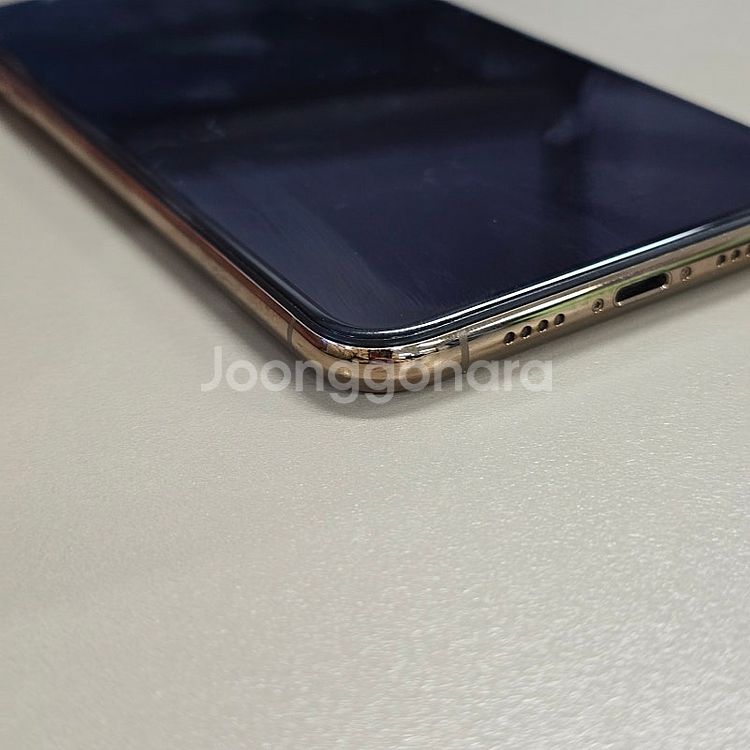 아이폰 XS MAX 골드 512기가 무잔상 미파손 상태...--5