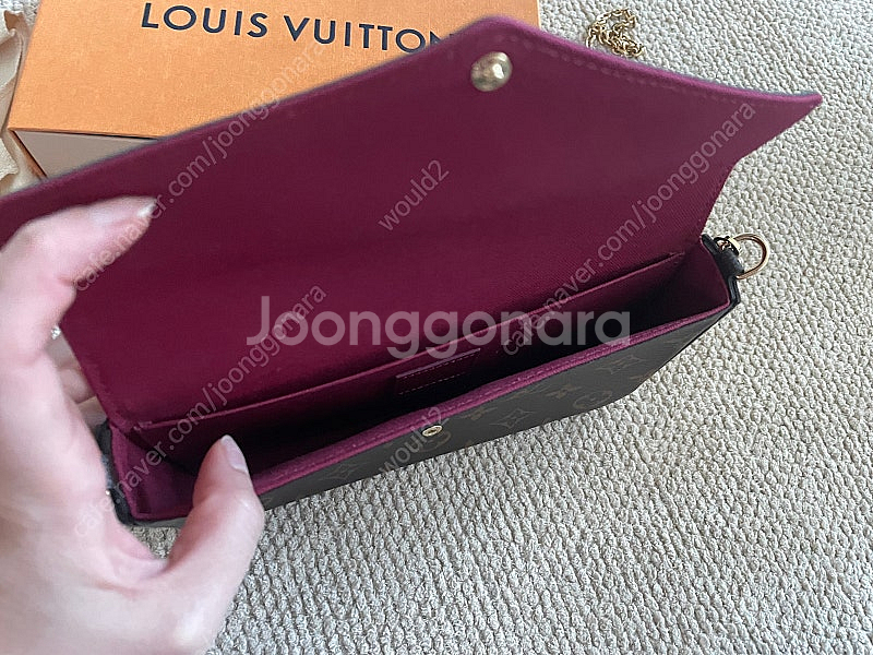 루이비통 포쉐트 펠리시 판매해요:)--3