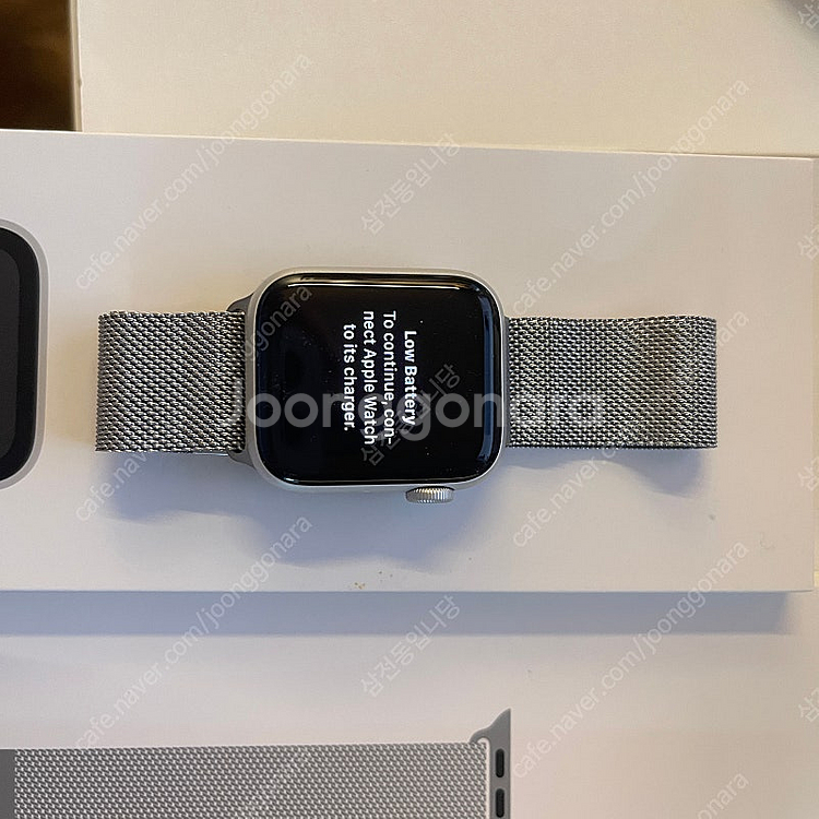 애플워치 SE 1세대(A2351) + 정품 스트랩 2종 포함 17만원--1