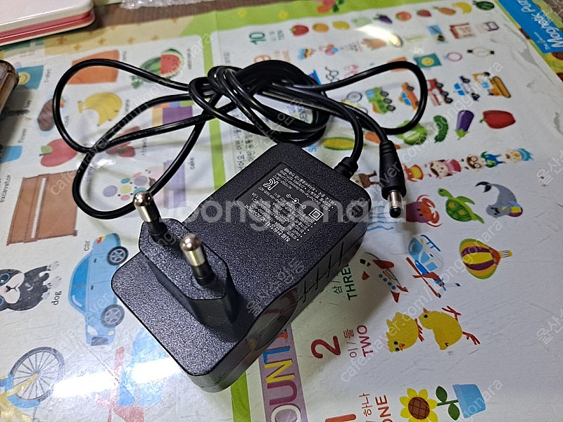휴스톰 오토싱 스윙 물걸레 청소기 충전기 16.8V 0...--0