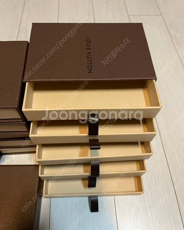 [LOUIS VUITTON]루이비통 박스 케이스 판매합니다.(총17개)--3