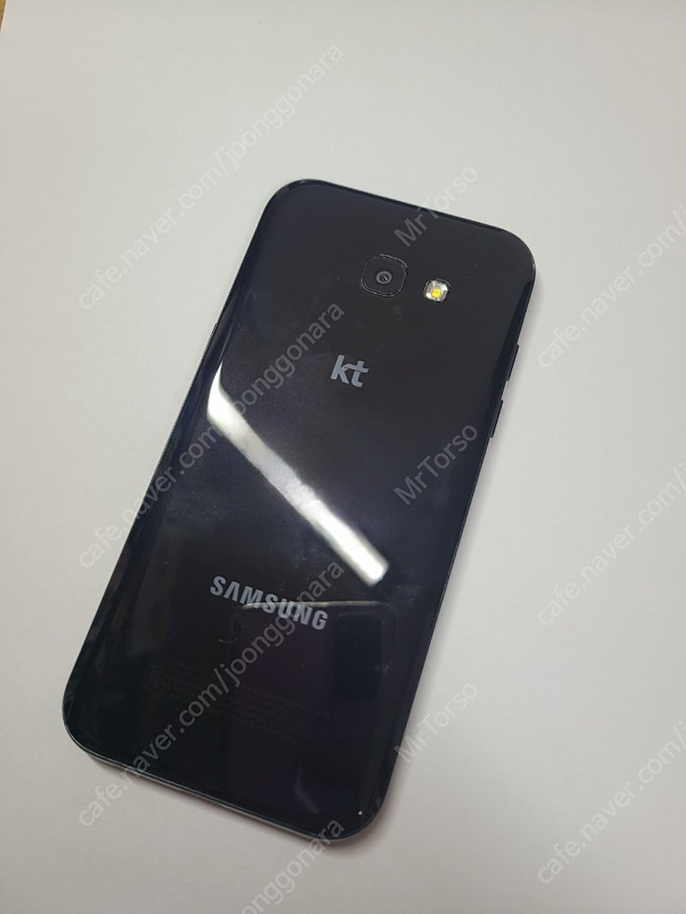 [개인매물] 갤럭시 A5 2017--1