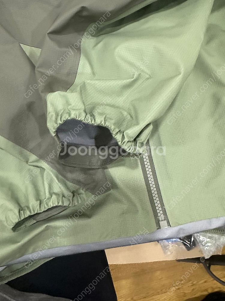 아크테릭스 노반 쉘 자켓 남성--2