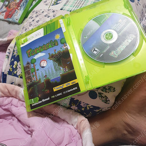 XBOX360 테라리아 CD 판매 합니다.