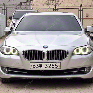 BMW│520D│무사고│관리잘된중고차│ HUD│타이어새것│소모품정비완료│580만원│ 상사입고전│저신용할부가능│전액할부가능│여유자금가능│