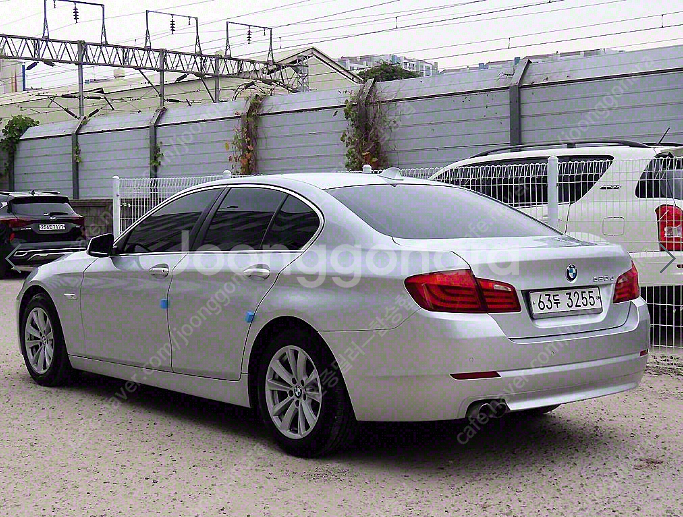 BMW│520D│무사고│관리잘된중고차│ HUD│타이어새...--3