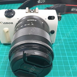 EOS M2 넘겨 드려요