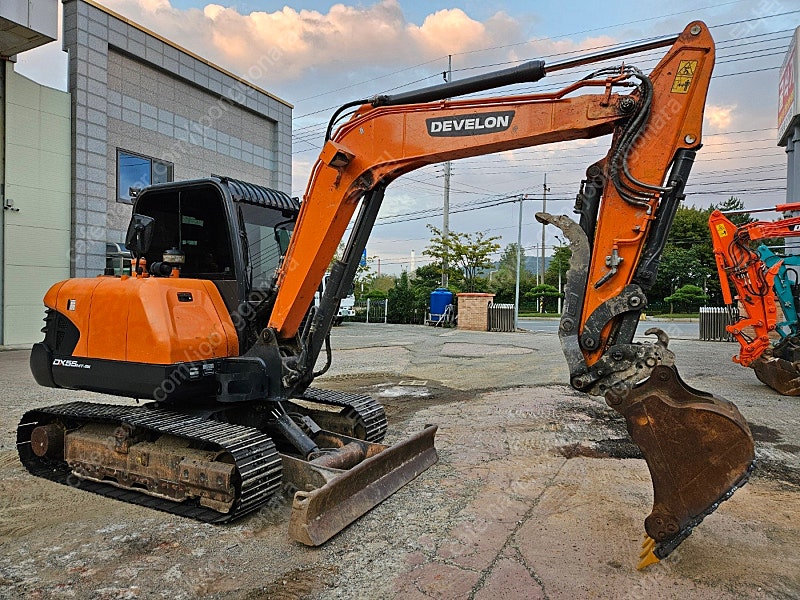 두산 DX55MT 5K 2020년식 회전라인 집게 트랙...--1
