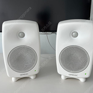 (풀박스) 제네렉 8030c 화이트 1조 (2통) 판매 합니다 (Genelec 8030cw white)