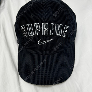 슈프림 나이키 블랙 코듀로이 캡모자 Supreme x Nike Arc Corduroy 6-Panel Black - 22SS