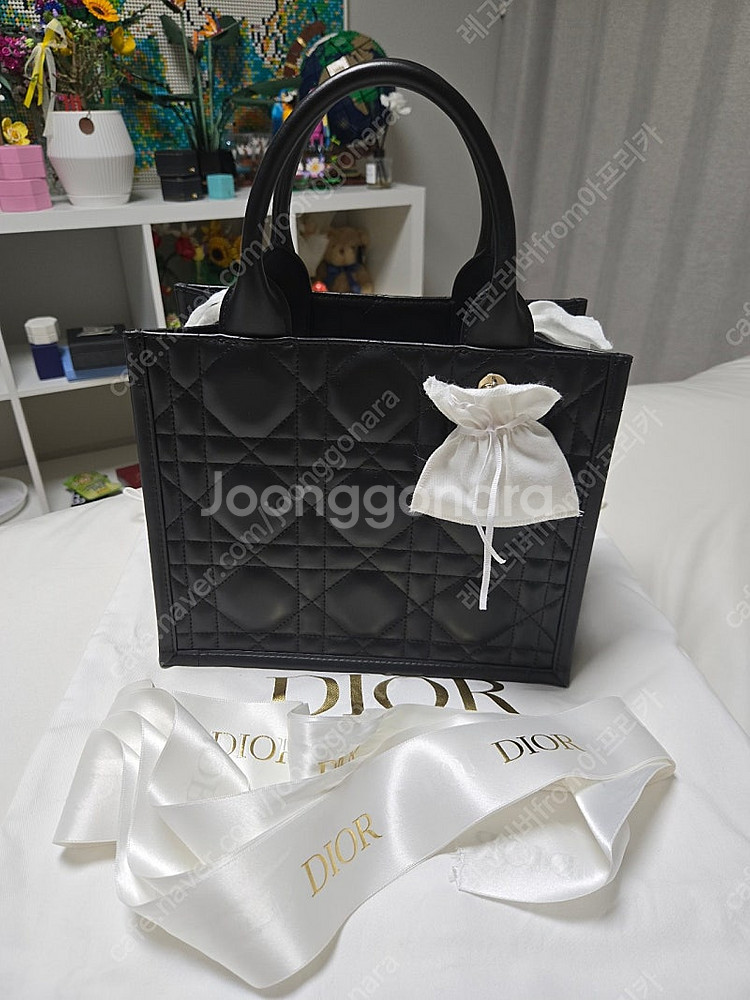DIOR 디올 북토트 레더 스몰 블랙 풀박스 상태 최상--0