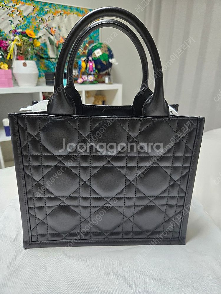 DIOR 디올 북토트 레더 스몰 블랙 풀박스 상태 최상--1