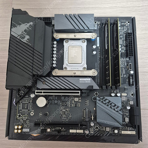 AORUS B760M DDR4 + DDR4 8GB 램 2장