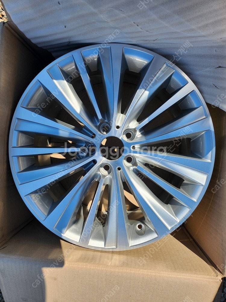 [판매] BMW 5GT 순정 19인치 임판급 휠 한대분...--3
