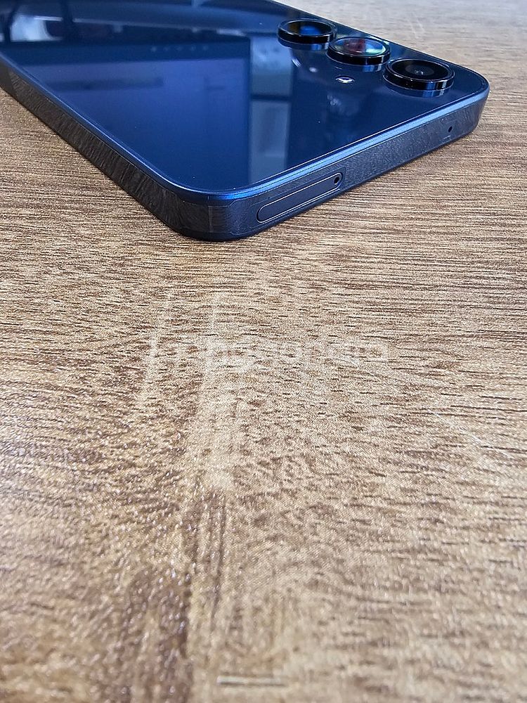 (새상품급) 갤럭시 A35 128G 블랙 24년 10월...--4