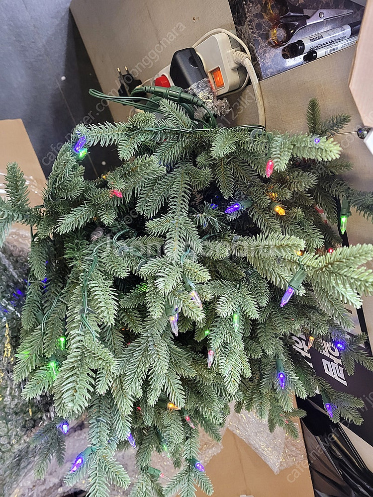 새상품) 코스트코 LED 크리스마스 트리 137cm 판...--9