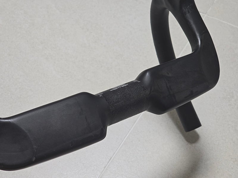 발루고 카본번치바 이미지