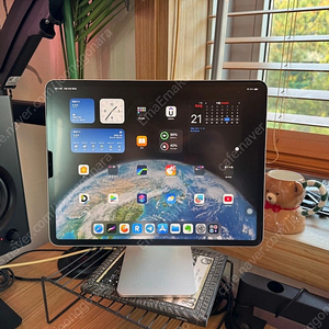 아이패드 프로 12.9 6세대(m2) 128 wifi 실버 +애플펜슬