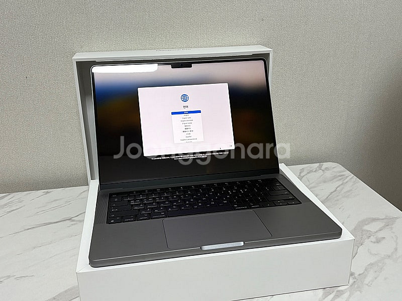 맥북 14pro m3 512기가 스페이스 그레이 판매합...--5