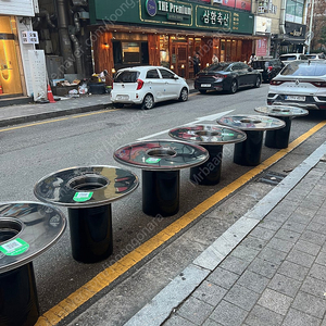 오산 )업소용 로스타 깡통테이블 거의새것 900파이,1100파이 팝니다 로스타포함이요!