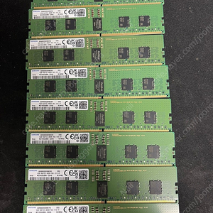 SAMSUNG DDR5 RDIMM 16GB PC5-4800B 총 8개