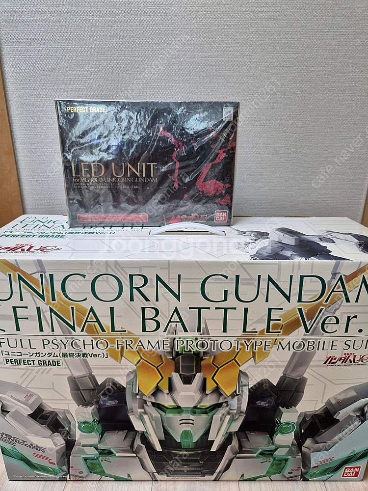 건담 반다이 PG 유니콘 최종결전 + 정품 LED--0