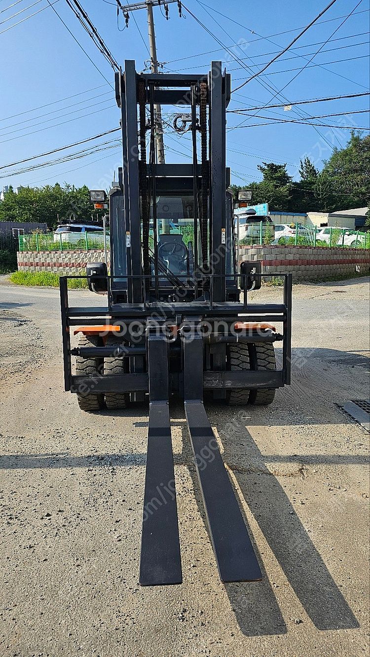 디젤 지게차 7톤 2단하이4.5미터 두산 풀옵션 차량상...--1