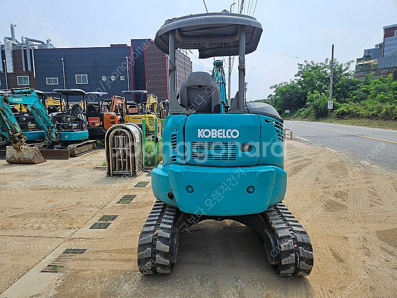 중고미니굴삭기 코벨코 SK35 포크레인 14년식 트랙신...--2