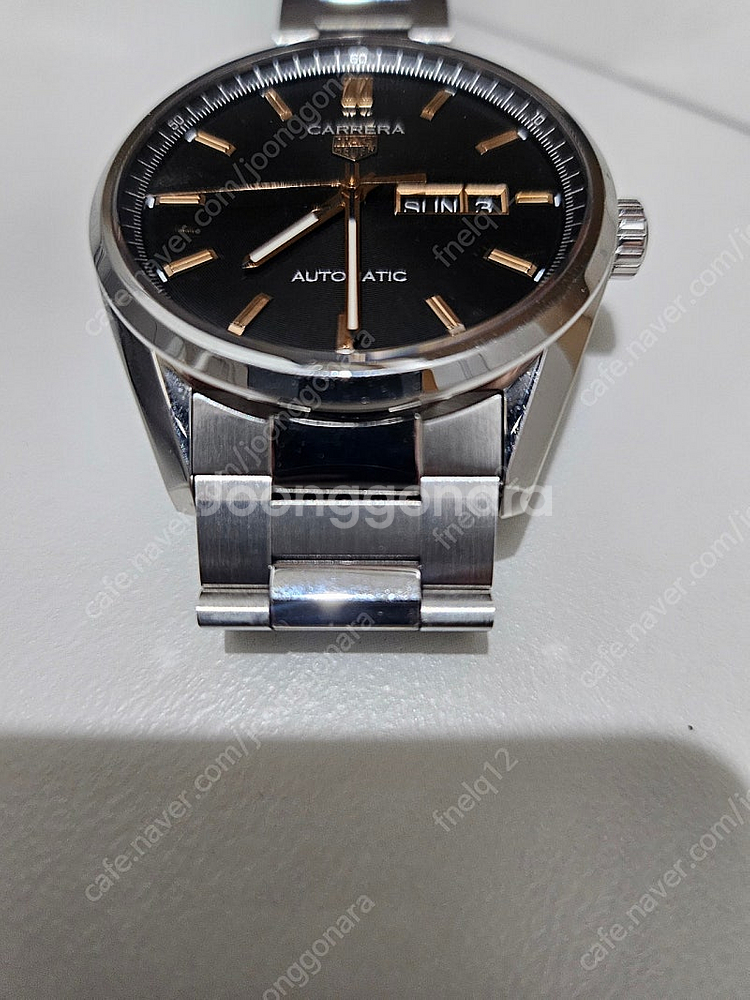 신형 태그호이어 까레라 칼리버5 데이데이트 로즈골드--6