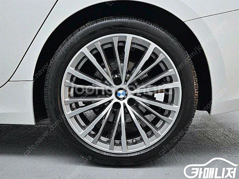 [BMW]3시리즈 (G20) 320i 럭셔리 중고차 판매합니다--5