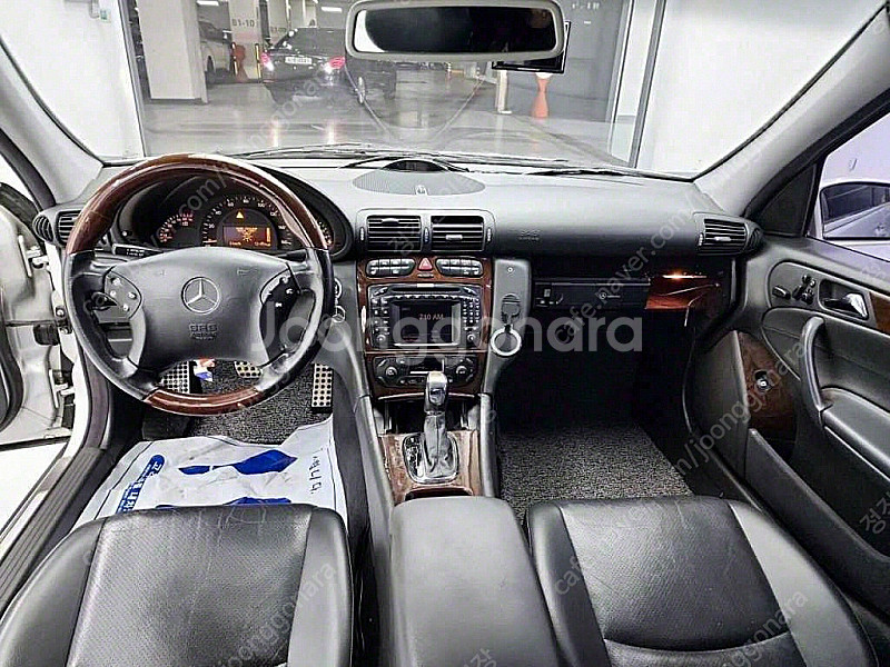 벤츠 C클래스 C320 중고차 판매합니다 ★전액할부★저...--6