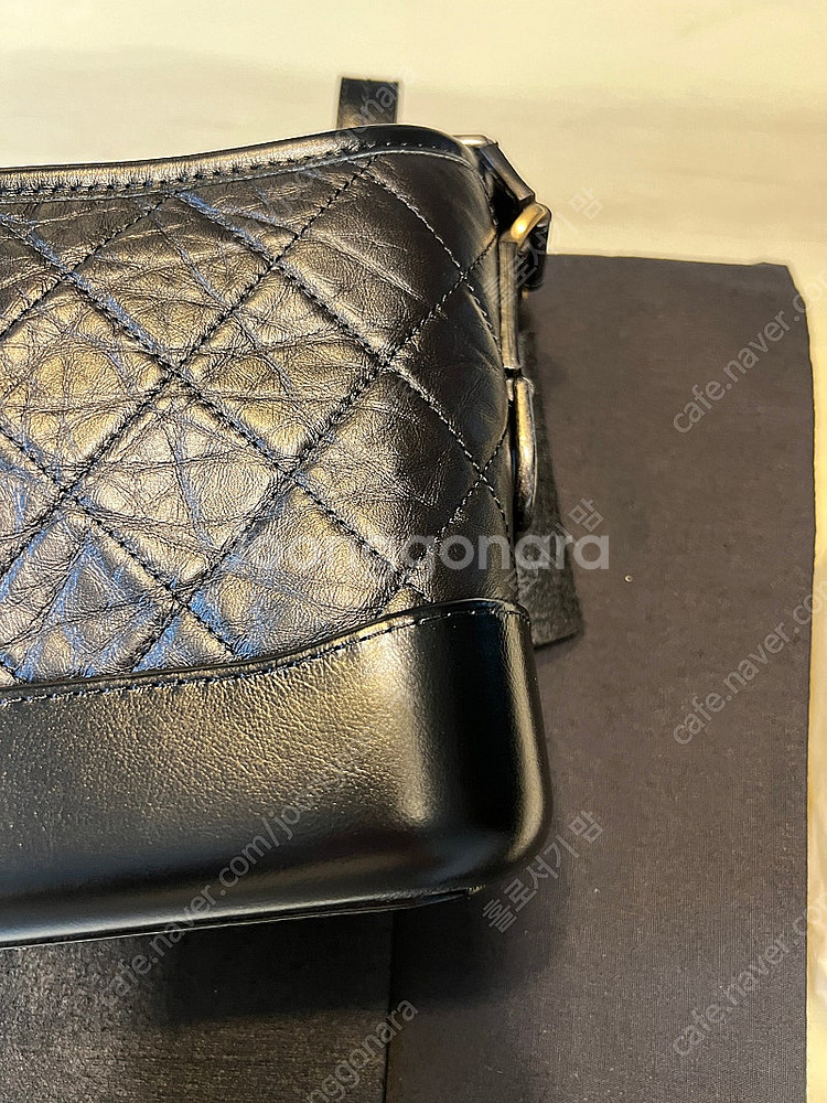 샤넬 가브리엘 호보백 (스몰)--9