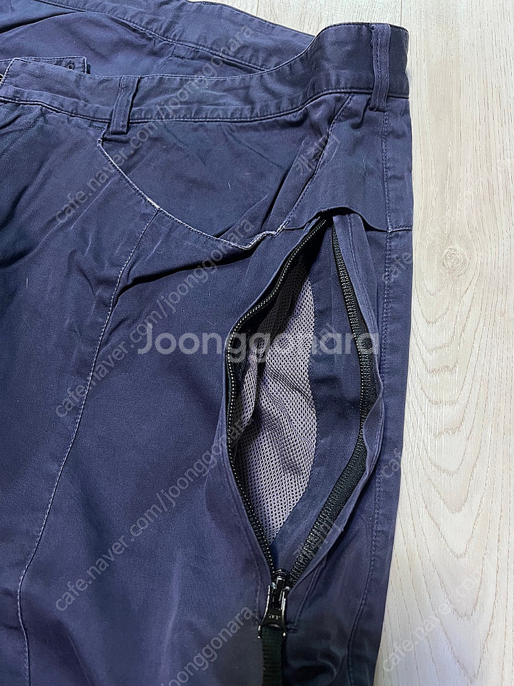 스톤아일랜드 쉐도우 면바지, CP컴퍼니 구스 다운 자켓--4