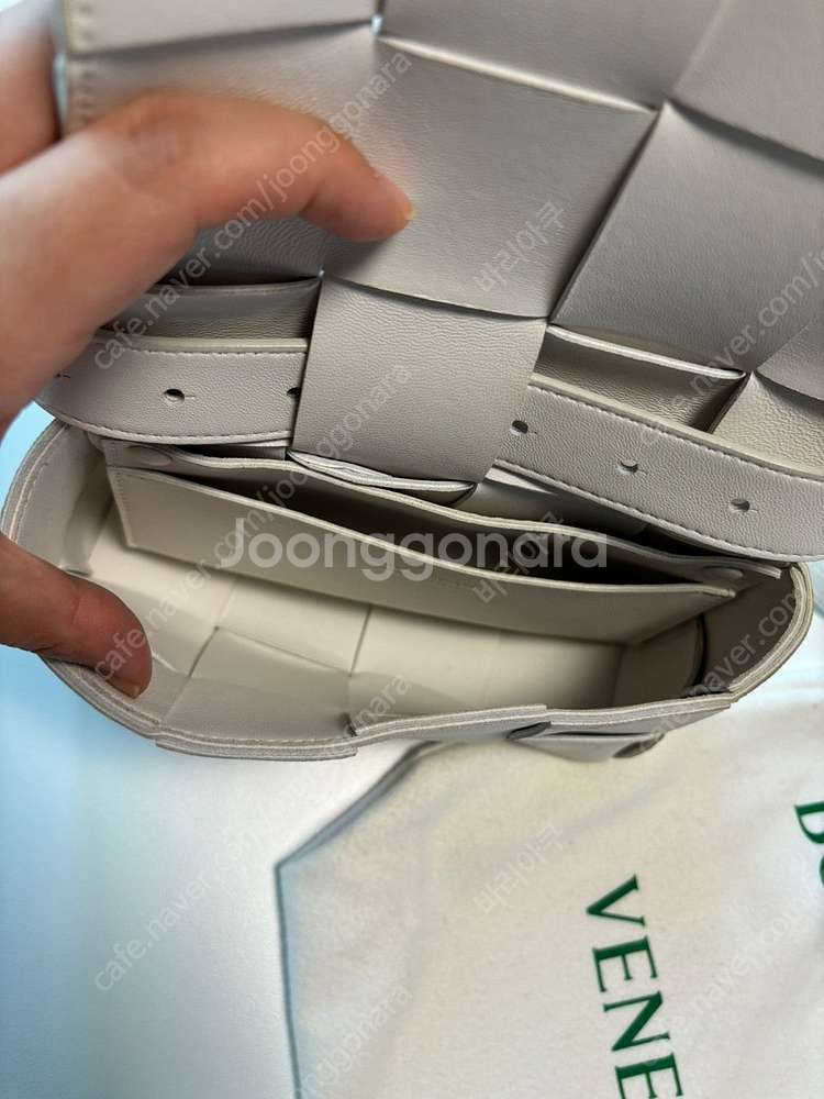 보테가베네타 카세트벨트백 마지막 가격인하--1
