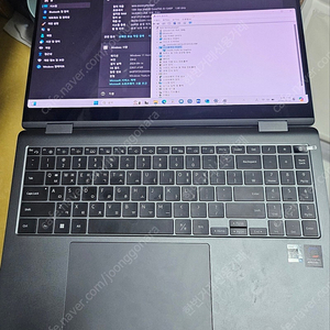 삼성 노트북 갤럭시북3 프로 NT961QFG-K06/C 갤럭시북3 프로 360 i5-13세대 16기가 모서리1군데살짝 상처있고 나머지는 전부a급입니