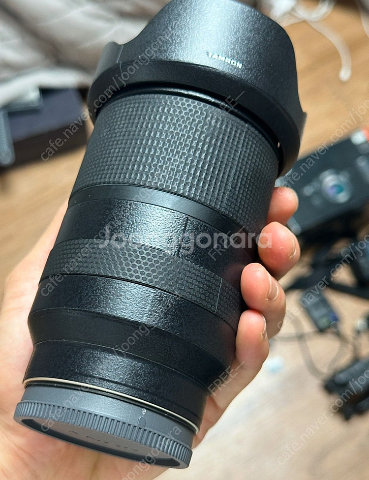 SONY A7M3 + 탐론28200+삼각대+퀵플레이트+...--8