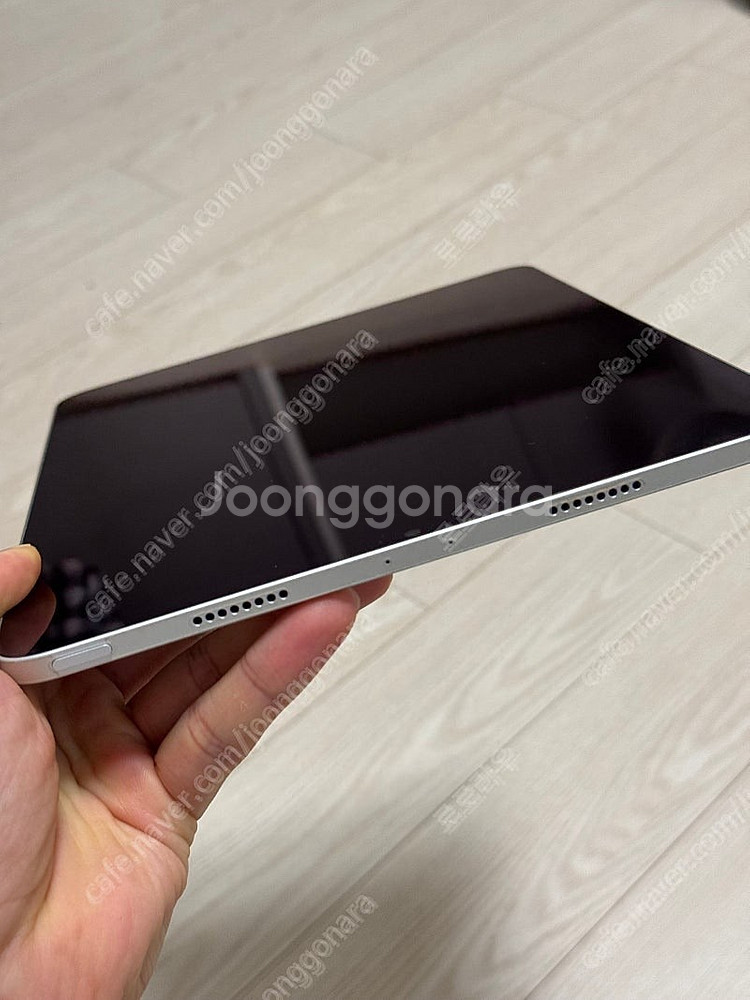 애케플 ~12월) 아이패드프로 m2 11인치 256기가 (아이패드프로 4세대) 실버 박풀 팝니다--6