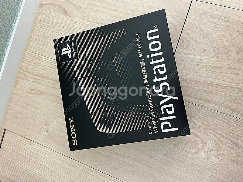PS5 듀얼센스 무선 컨트롤러 30주년 기념 한정판--0
