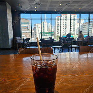 스타벅스 프리퀀시 일반(하양) 2개 팝니다 일괄 3000원