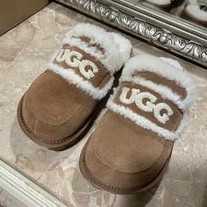 어그(ugg) 새상품 급처분!