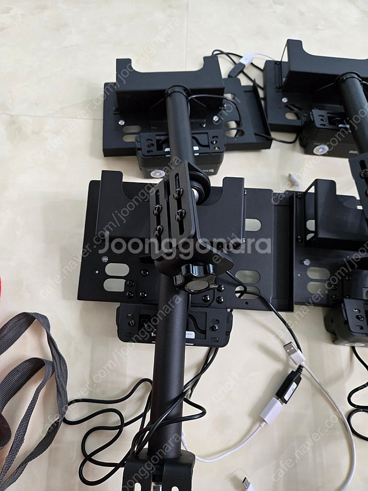 테이블오더 메인포스 및 단말기 6대 팝니다.--9