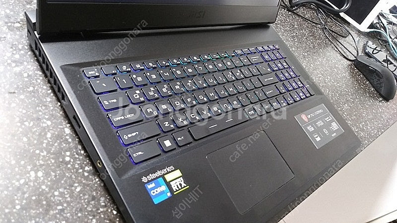 [판매]MSI GP76 11UG 17.3인치 게이밍 노...--5