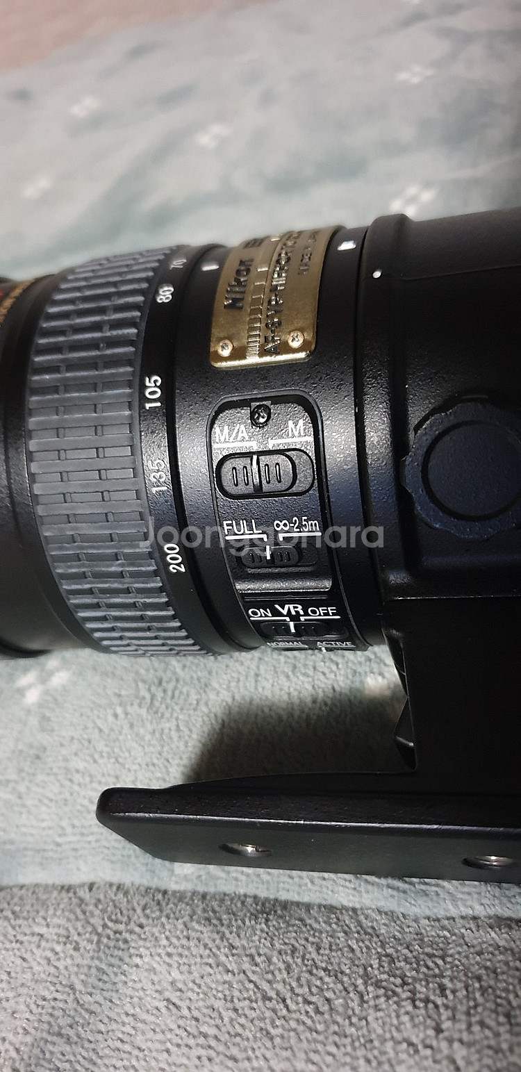 AF-S VR Nikkor 70-200mm 1:2.8G--0