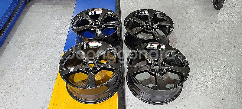 제네시스 g70 3.3 터보 화이트크롬 19인치 순정휠...--0