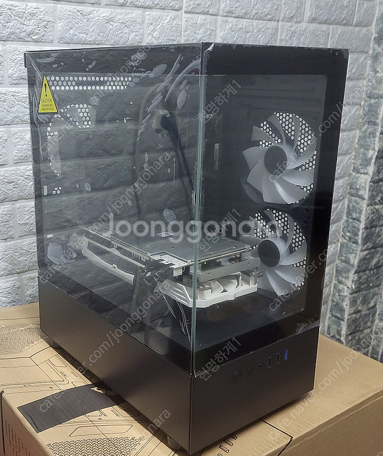 개인) i7 8700 / 1070 게임용 본체 팝니다--1