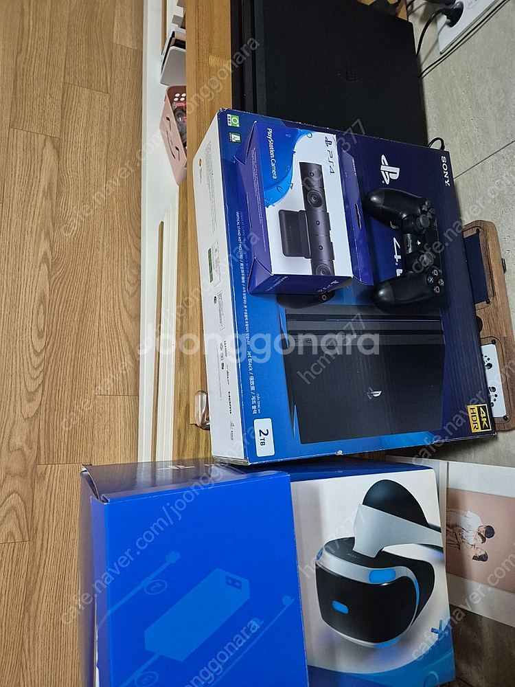 플스4 2테라.vr.카메라.게임합처서최상품팝니다--0