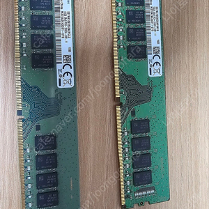 삼성 ddr4 16기가 2장 판매합니다.