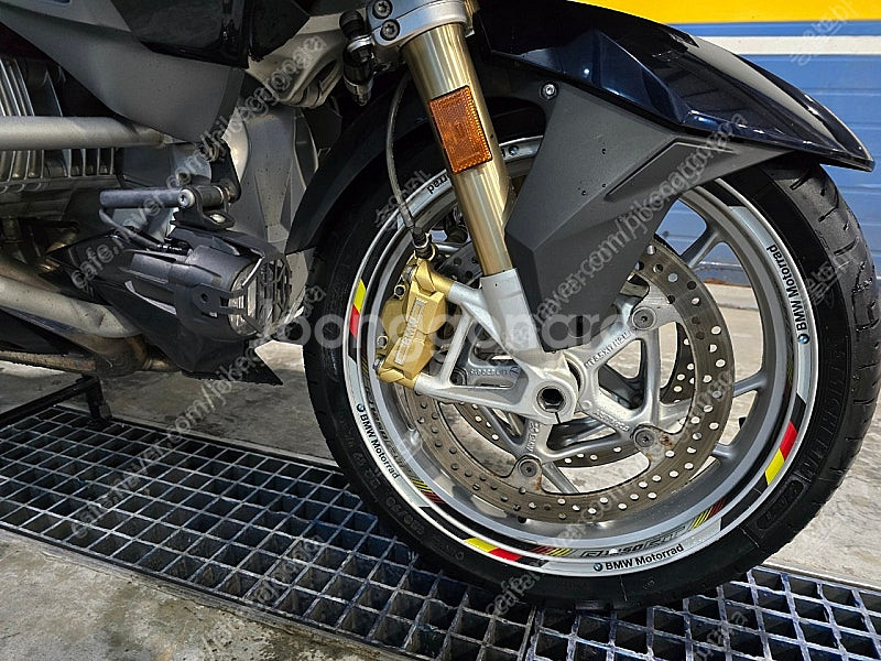 관리잘된 BMW R1250RT 팝니다.--9